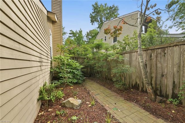 1325 Blue Pete Rd RD, Virginia Beach, VA 23451