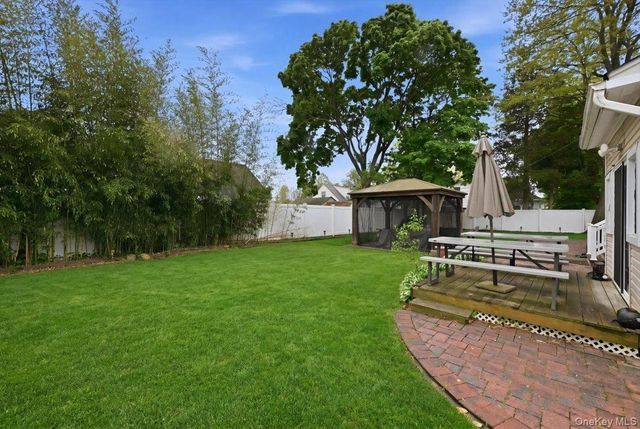 336 Princeton Street, Westbury, NY 11590