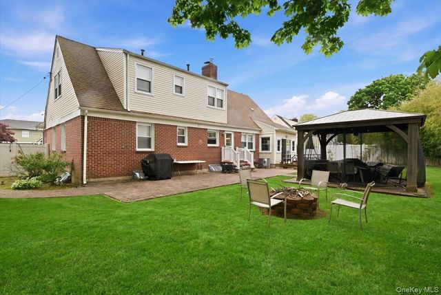 336 Princeton Street, Westbury, NY 11590