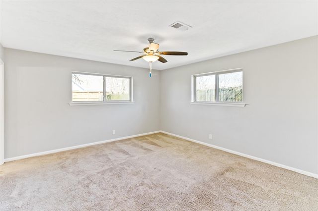 127 Talisman Street, Lake Jackson, TX 77566