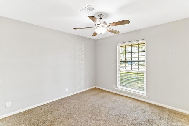 127 Talisman Street, Lake Jackson, TX 77566