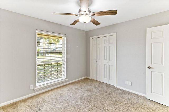 127 Talisman Street, Lake Jackson, TX 77566