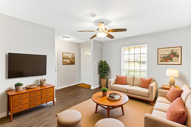 127 Talisman Street, Lake Jackson, TX 77566