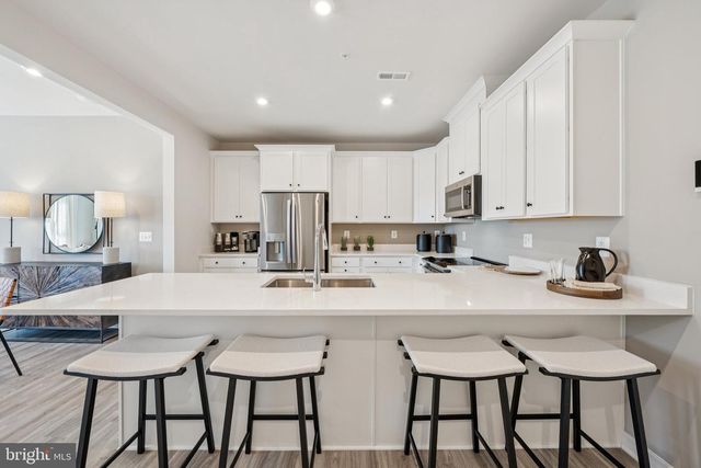 11009 JOSLIN ST, Manassas, VA 20109