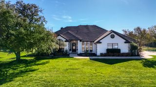 168 Lakeview Drive, Aledo, TX 76008