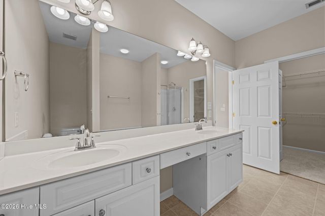 102 Blackheath Drive, New Bern, NC 28560