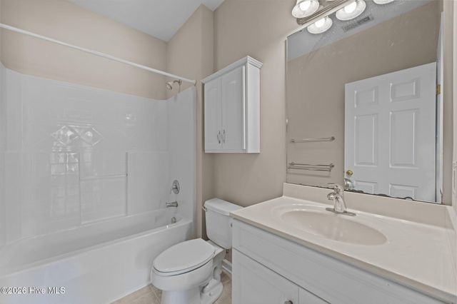 102 Blackheath Drive, New Bern, NC 28560