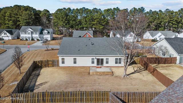 102 Blackheath Drive, New Bern, NC 28560