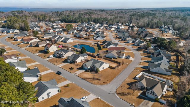 102 Blackheath Drive, New Bern, NC 28560