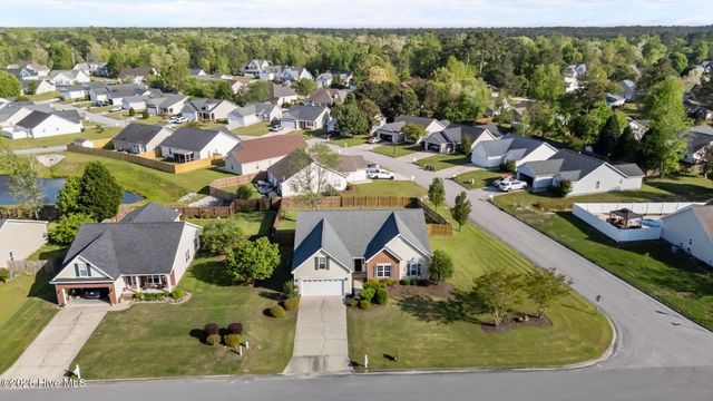 102 Blackheath Drive, New Bern, NC 28560