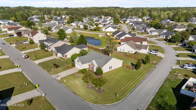 102 Blackheath Drive, New Bern, NC 28560