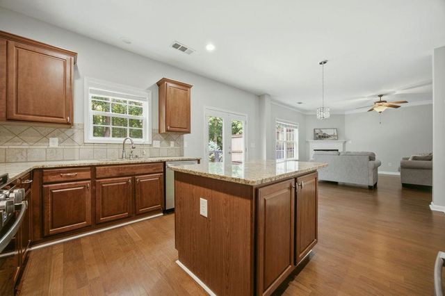 560 Crestmont Lane, Canton, GA 30114