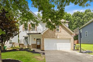 560 Crestmont Lane, Canton, GA 30114