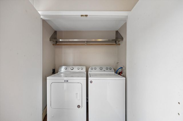 2219 Triway Lane 240, Houston, TX 77043