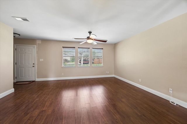 2219 Triway Lane 240, Houston, TX 77043