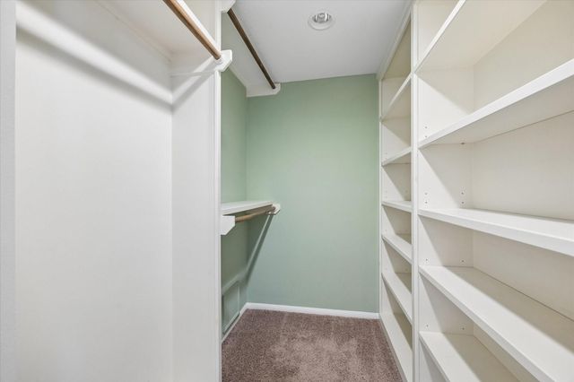 2219 Triway Lane 240, Houston, TX 77043