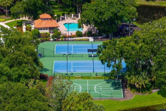 5249 FAR OAK CIRCLE, Sarasota, FL 34238