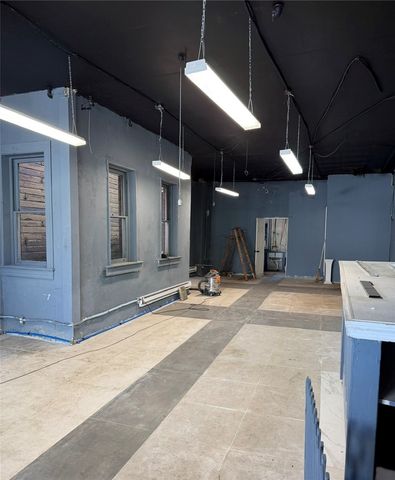 807 Fallowfield Ave, Charleroi Boro, PA 15022