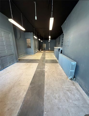 807 Fallowfield Ave, Charleroi Boro, PA 15022