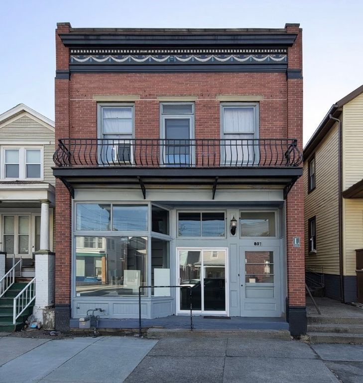 807 Fallowfield Ave, Charleroi Boro, PA 15022