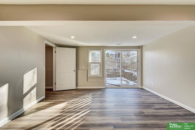 6717 S 139 Avenue Circle, Omaha, NE 68137