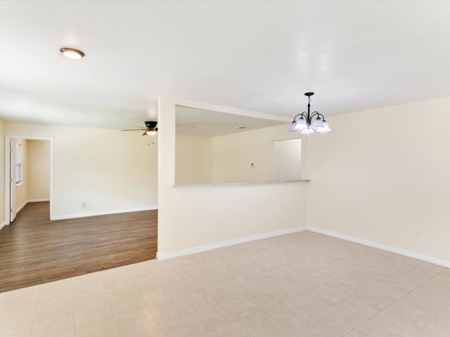 4901 Richardson Street, Fort Worth, TX 76119