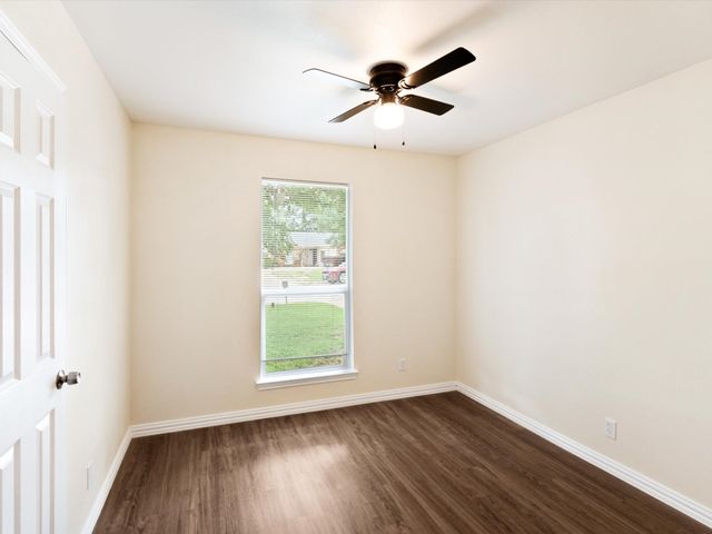 4901 Richardson Street, Fort Worth, TX 76119