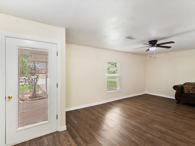 4901 Richardson Street, Fort Worth, TX 76119