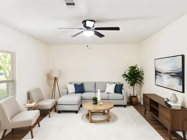 4901 Richardson Street, Fort Worth, TX 76119