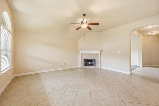 2411 Linden Bluff Court, Sugar Land, TX 77479