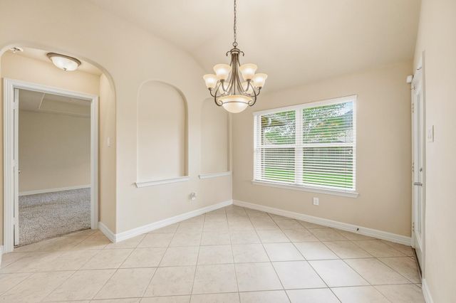 2411 Linden Bluff Court, Sugar Land, TX 77479