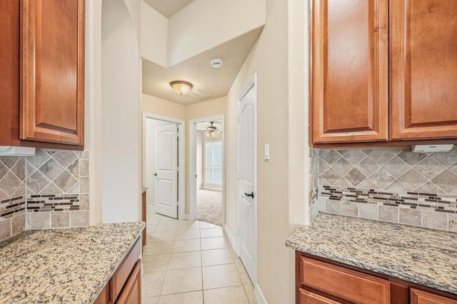 2411 Linden Bluff Court, Sugar Land, TX 77479