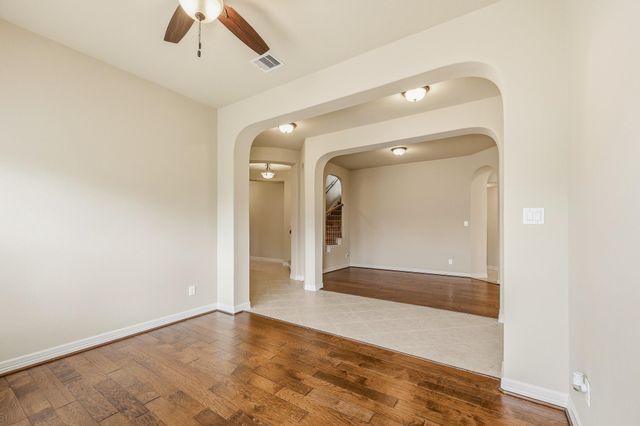 2411 Linden Bluff Court, Sugar Land, TX 77479