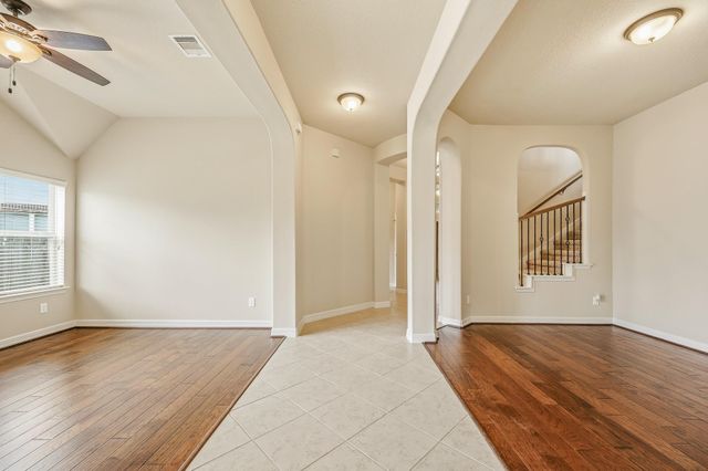 2411 Linden Bluff Court, Sugar Land, TX 77479