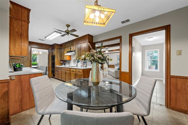 3301 Loma Vista Drive, Waco, TX 76708