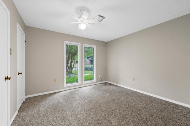 3301 Loma Vista Drive, Waco, TX 76708