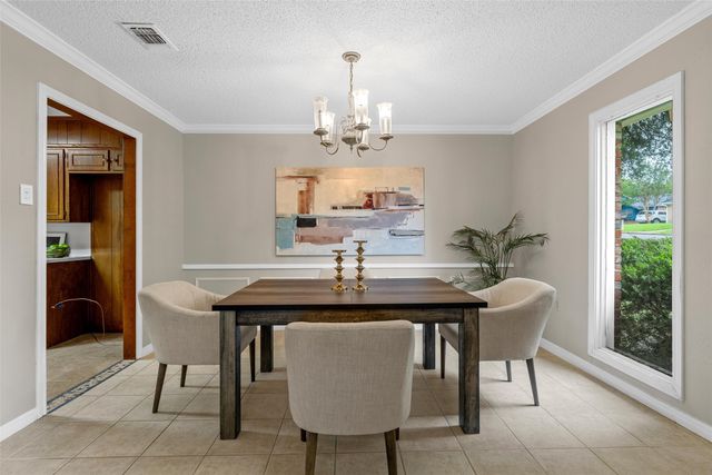 3301 Loma Vista Drive, Waco, TX 76708