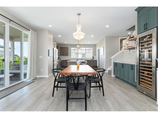 8945 Ramblestone St, Highlands Ranch, CO 80129