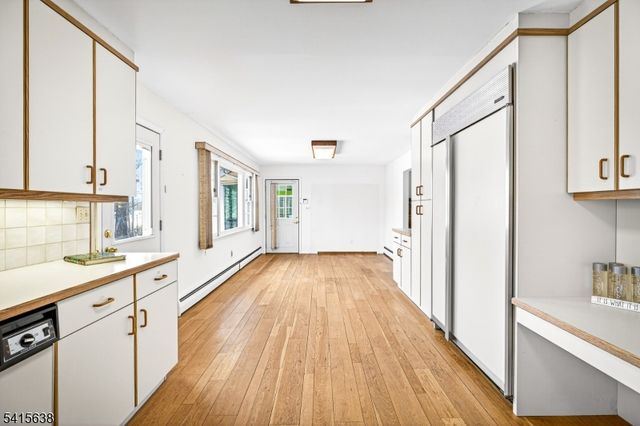 113 Crest Dr, Berkeley Heights Twp., NJ 07922