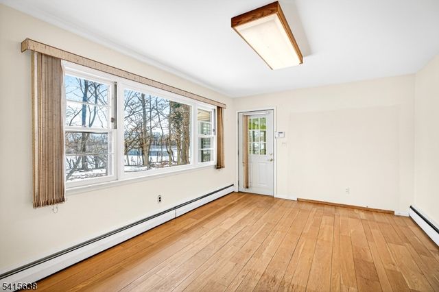 113 Crest Dr, Berkeley Heights Twp., NJ 07922