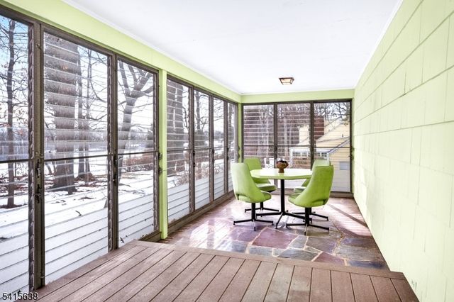 113 Crest Dr, Berkeley Heights Twp., NJ 07922