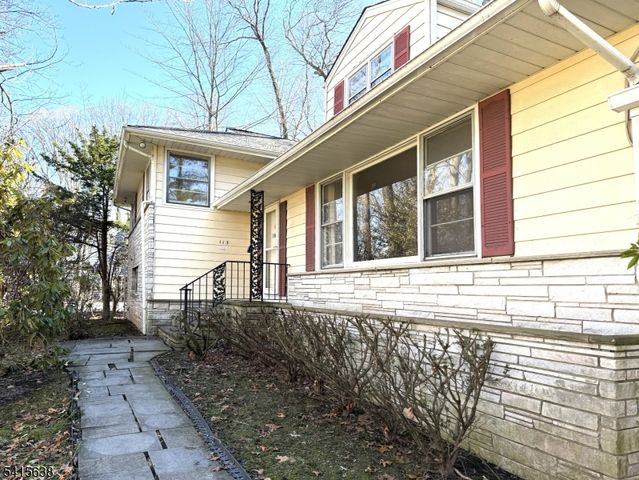 113 Crest Dr, Berkeley Heights Twp., NJ 07922