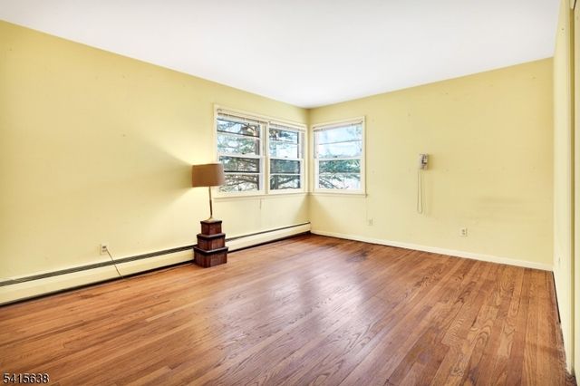 113 Crest Dr, Berkeley Heights Twp., NJ 07922