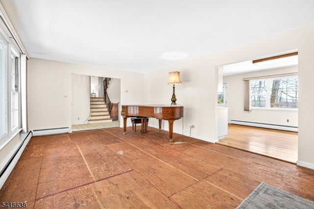 113 Crest Dr, Berkeley Heights Twp., NJ 07922