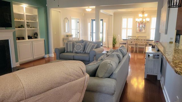 120 Tugboat Lane, Summerville, SC 29486