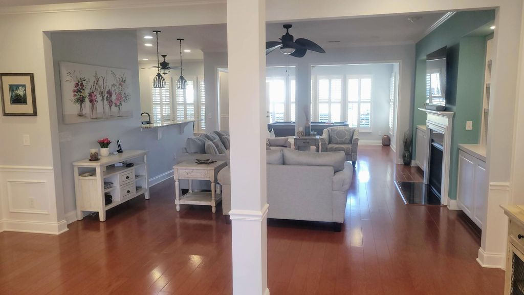 Image 16 of property listing at 120 Tugboat Lane, Summerville, SC 29486