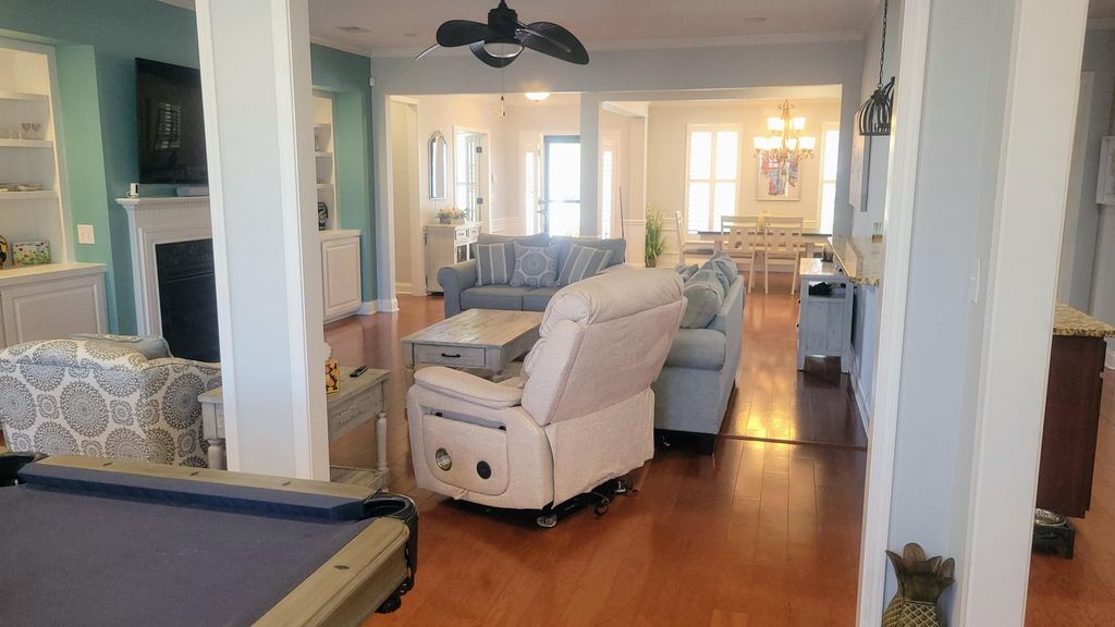 Image 21 of property listing at 120 Tugboat Lane, Summerville, SC 29486