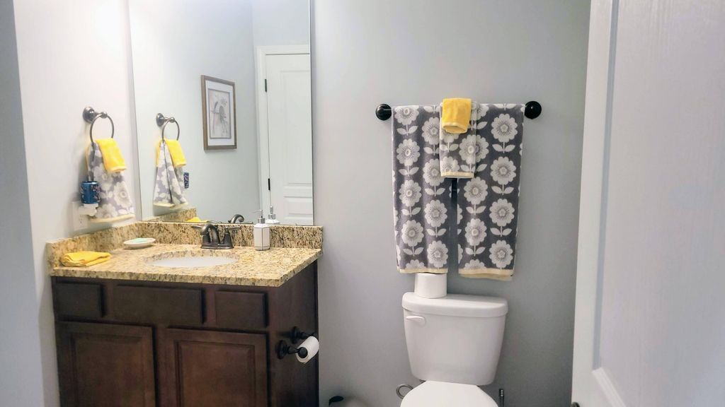 Image 27 of property listing at 120 Tugboat Lane, Summerville, SC 29486