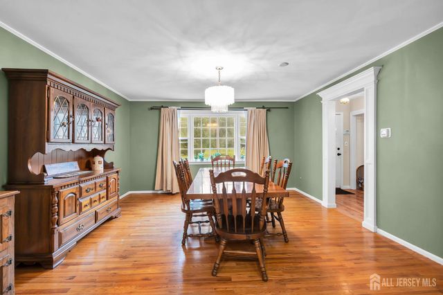 1 Macintosh Court, East Brunswick, NJ 08816