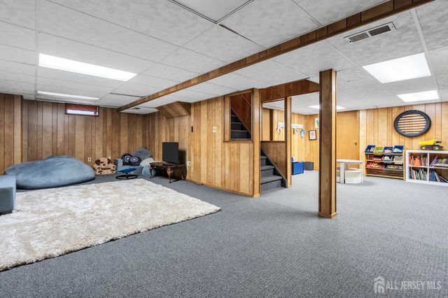 1 Macintosh Court, East Brunswick, NJ 08816